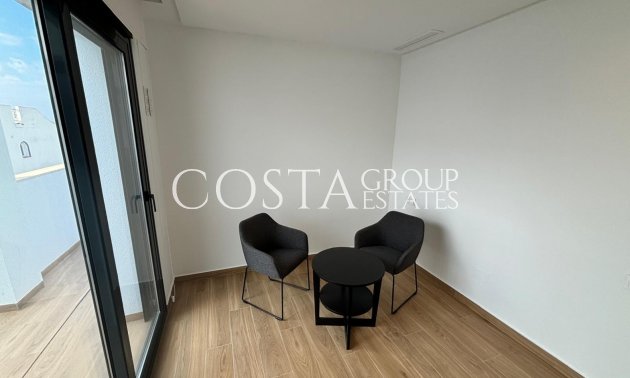 Herverkoop - Villa -
Ciudad Quesada