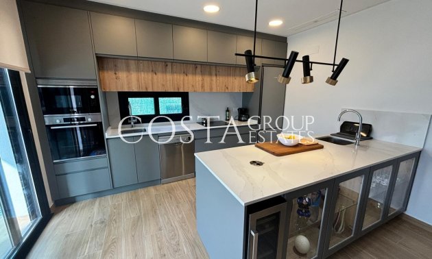 Herverkoop - Villa -
Ciudad Quesada