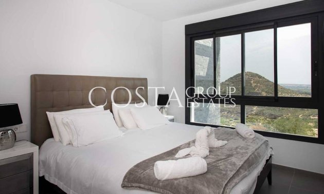 Resale - Villa -
Ciudad Quesada - La Marquesa Golf