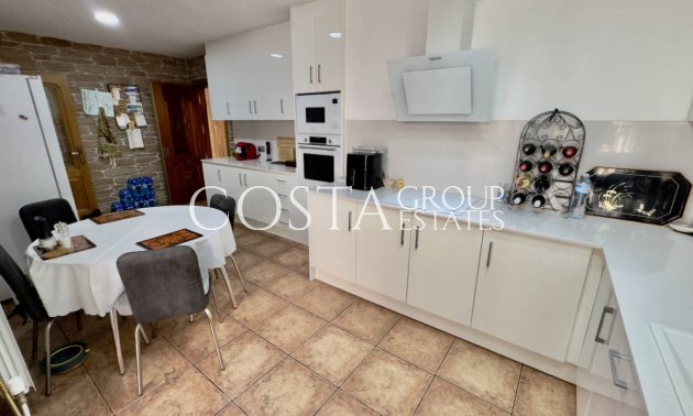 Herverkoop - Villa -
Benijofar