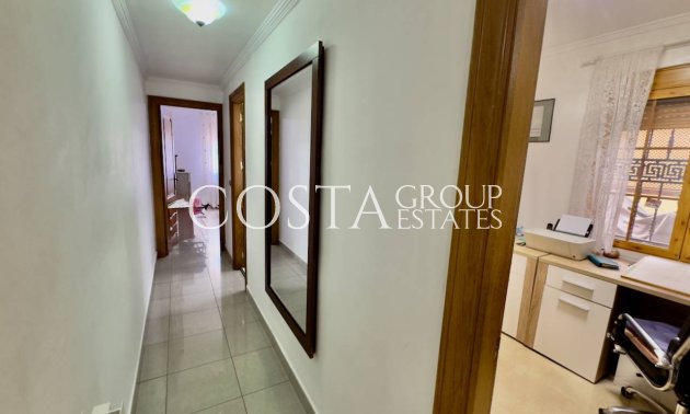 Herverkoop - Villa -
Benijofar