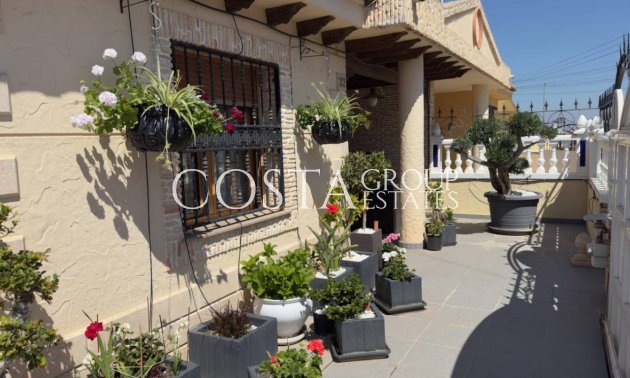 Herverkoop - Villa -
Benijofar