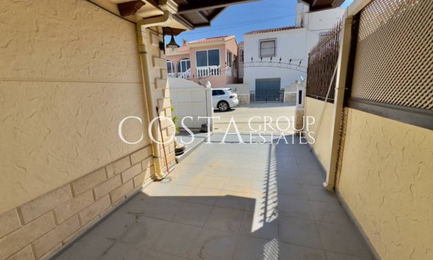 Herverkoop - Villa -
Benijofar