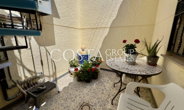 Herverkoop - Villa -
Benijofar