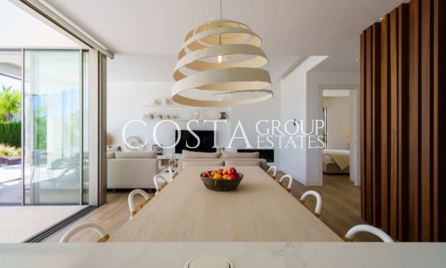 Herverkoop - Villa -
San Miguel de Salinas - Las Colinas golf