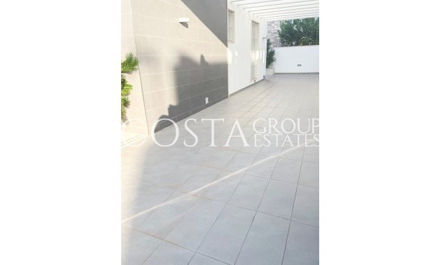 Resale - Villa -
Orihuela Costa - Mil Palmeras