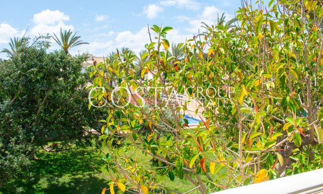 Resale - Villa -
Orihuela Costa - MUY CERCA DE LA PLAYA