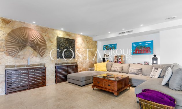 Herverkoop - Villa -
Elche