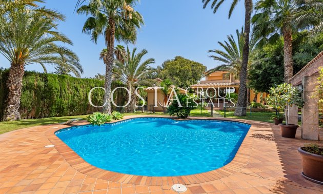 Herverkoop - Villa -
Elche