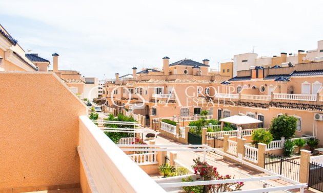 Herverkoop - Huis -
Orihuela Costa - Los Dolses