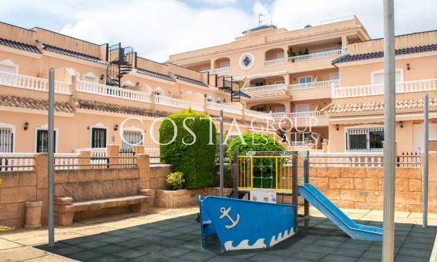 Herverkoop - Huis -
Orihuela Costa - Los Dolses