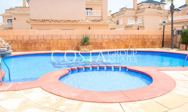 Herverkoop - Huis -
Orihuela Costa - Los Dolses