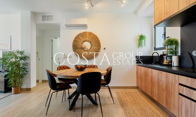 Odsprzedaż - Apartments -
San Miguel de Salinas