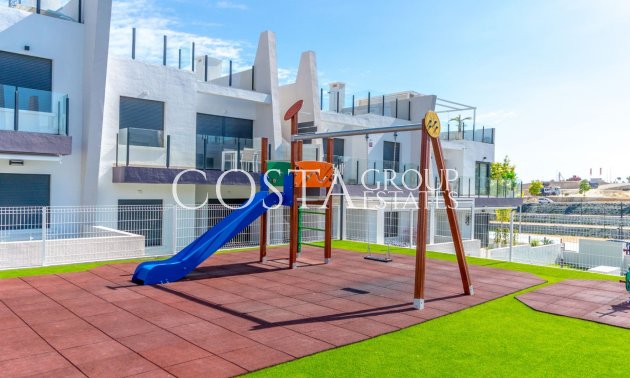 Odsprzedaż - Apartments -
San Miguel de Salinas