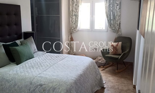 Herverkoop - Villa -
Orihuela - La Florida