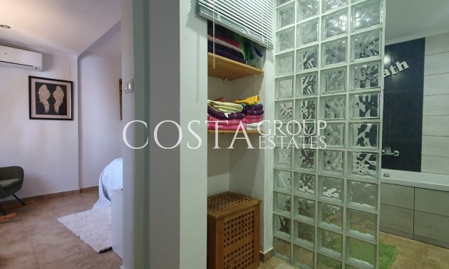 Herverkoop - Villa -
Orihuela - La Florida