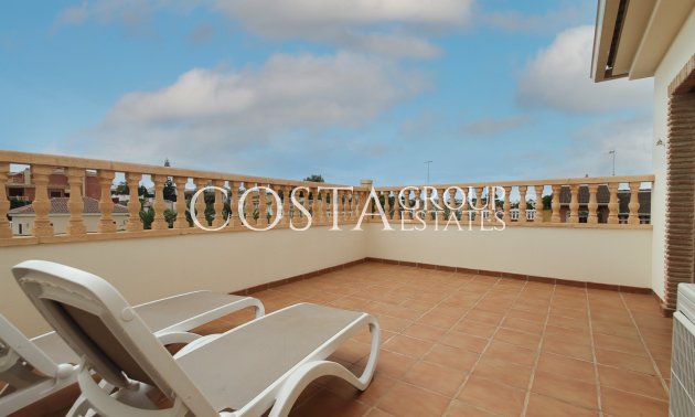 Resale - Villa -
Torrevieja - Los Balcones