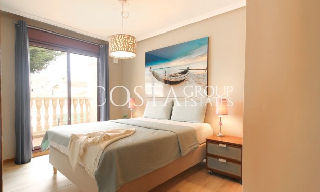 Resale - Villa -
Torrevieja - Los Balcones