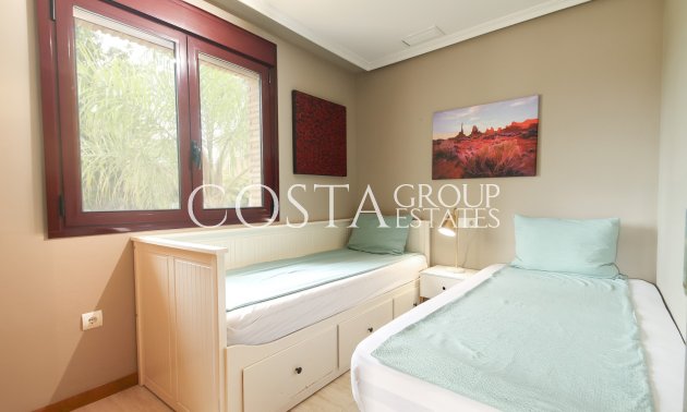 Resale - Villa -
Torrevieja - Los Balcones