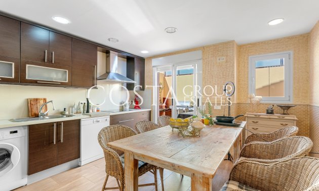 Odsprzedaż - Willa -
Alfas del Pí