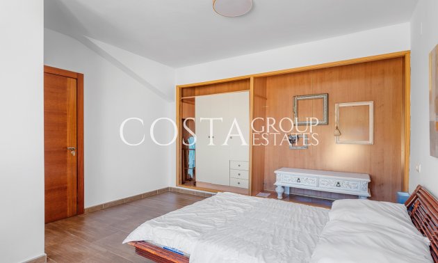 Odsprzedaż - Willa -
Alfas del Pí