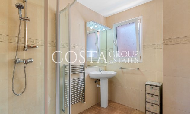 Odsprzedaż - Willa -
Alfas del Pí