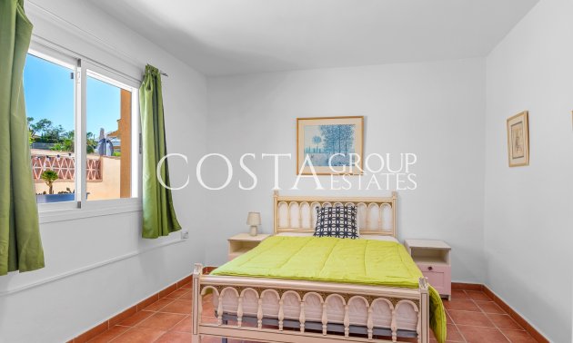 Odsprzedaż - Willa -
Alfas del Pí