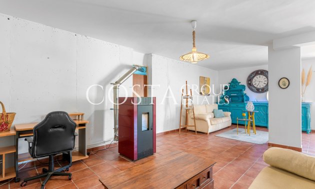 Odsprzedaż - Willa -
Alfas del Pí