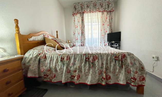 Herverkoop - Apartments -
Punta Prima