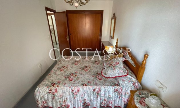 Herverkoop - Apartments -
Punta Prima