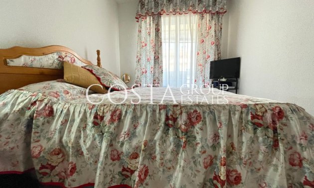 Herverkoop - Apartments -
Punta Prima