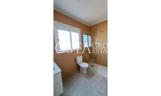 Herverkoop - Villa -
Catral - Catral - Country