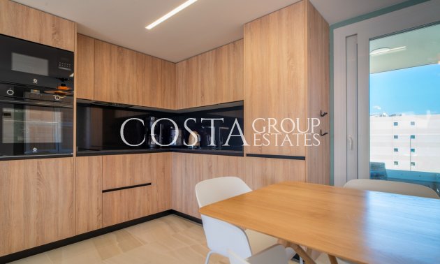 Wiederverkauf - Apartments -
Torrevieja - Punta Prima