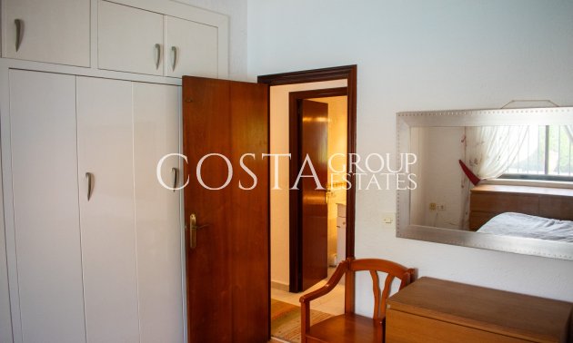 Resale - Villa -
Orihuela Costa - MUY CERCA DE LA PLAYA