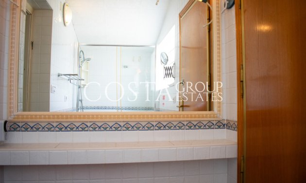 Resale - Villa -
Orihuela Costa - MUY CERCA DE LA PLAYA