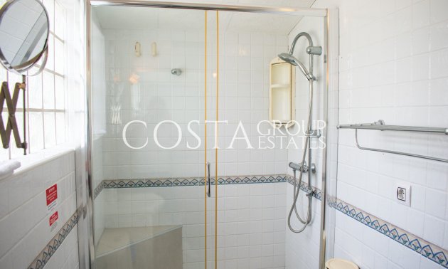 Resale - Villa -
Orihuela Costa - MUY CERCA DE LA PLAYA