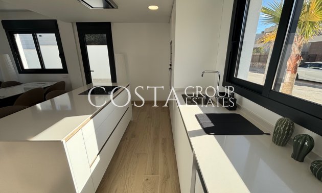 Odsprzedaż - Willa -
Los Alcazares - Roda