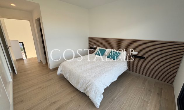 Odsprzedaż - Willa -
Los Alcazares - Roda