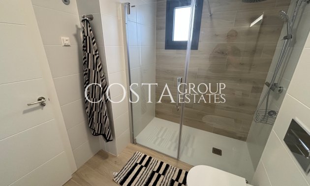 Odsprzedaż - Willa -
Los Alcazares - Roda