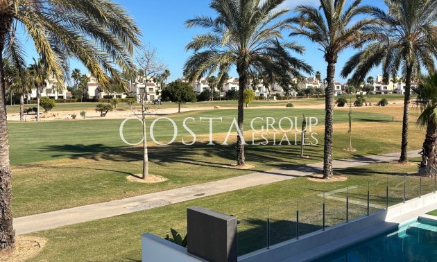 Odsprzedaż - Willa -
Los Alcazares - Roda