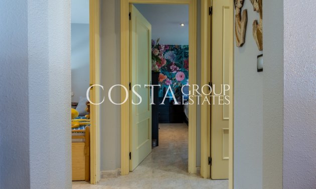 Herverkoop - Villa -
Benijofar