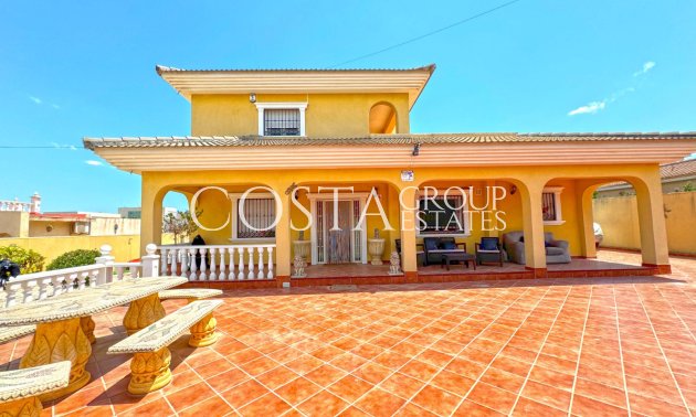 Resale - Villa -
Torrevieja - Los Balcones