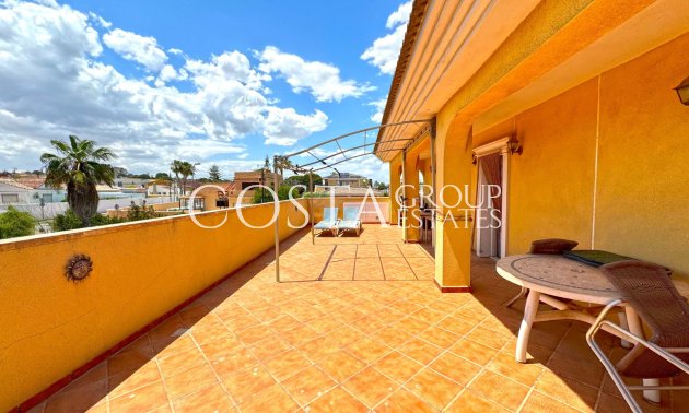 Resale - Villa -
Torrevieja - Los Balcones