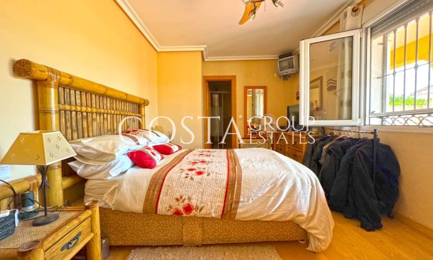 Resale - Villa -
Torrevieja - Los Balcones