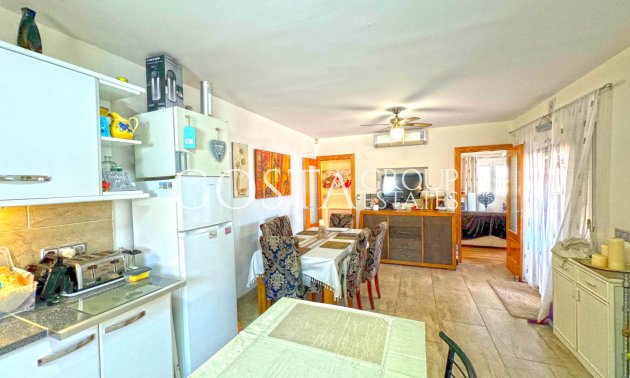 Resale - Villa -
Torrevieja - Los Balcones