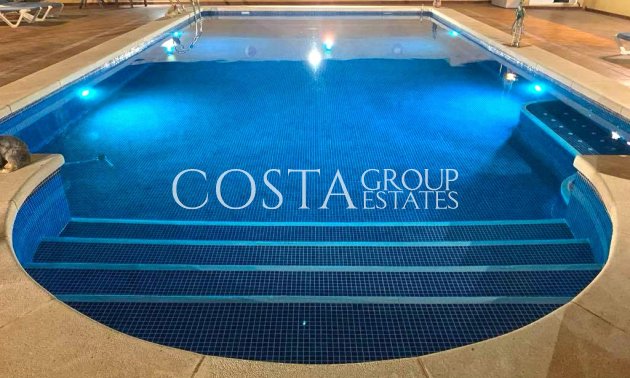 Resale - Villa -
Torrevieja - Los Balcones