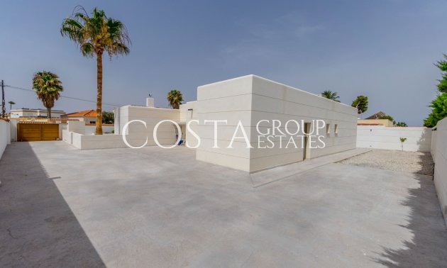 Odsprzedaż - Willa -
Torrevieja - Torreta Florida