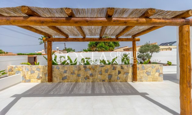 Odsprzedaż - Willa -
Torrevieja - Torreta Florida