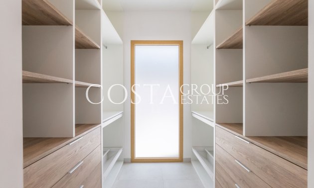 Odsprzedaż - Willa -
Torrevieja - Torreta Florida