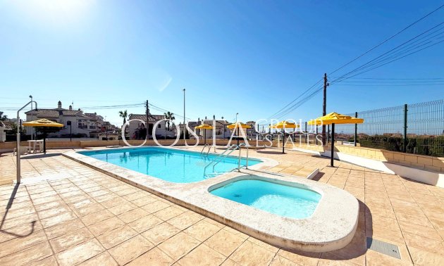 Revente - Maison -
Torrevieja - Torrelamata - La Mata